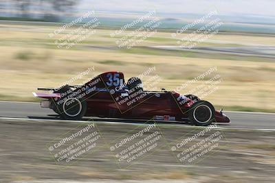 media/Jun-01-2024-CalClub SCCA (Sat) [[0aa0dc4a91]]/Group 4/Race/